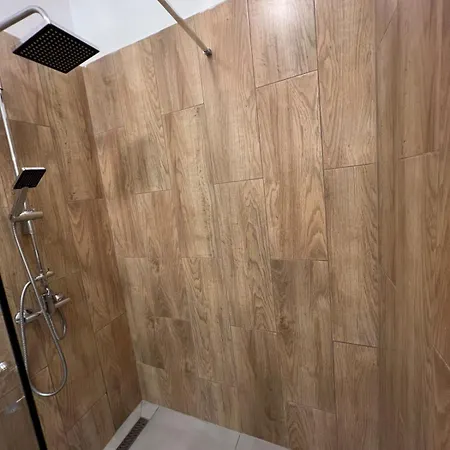 Summer 5 Apartment- 2 Bedrooms-ac Διαμέρισμα Βουδαπέστη