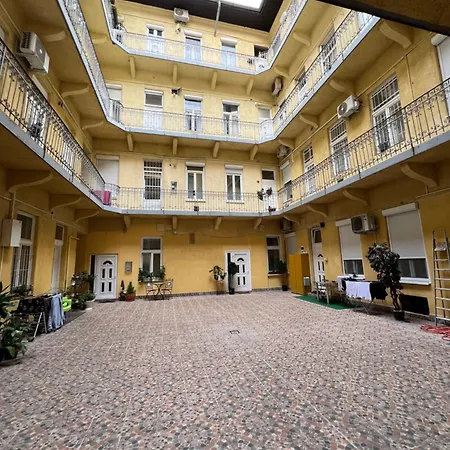 Διαμέρισμα Summer 5 Apartment- 2 Bedrooms-ac Βουδαπέστη